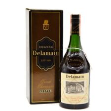 Bottiglia Cognac Grand Champagne Vesper Delamain 70 cl elegante distillato